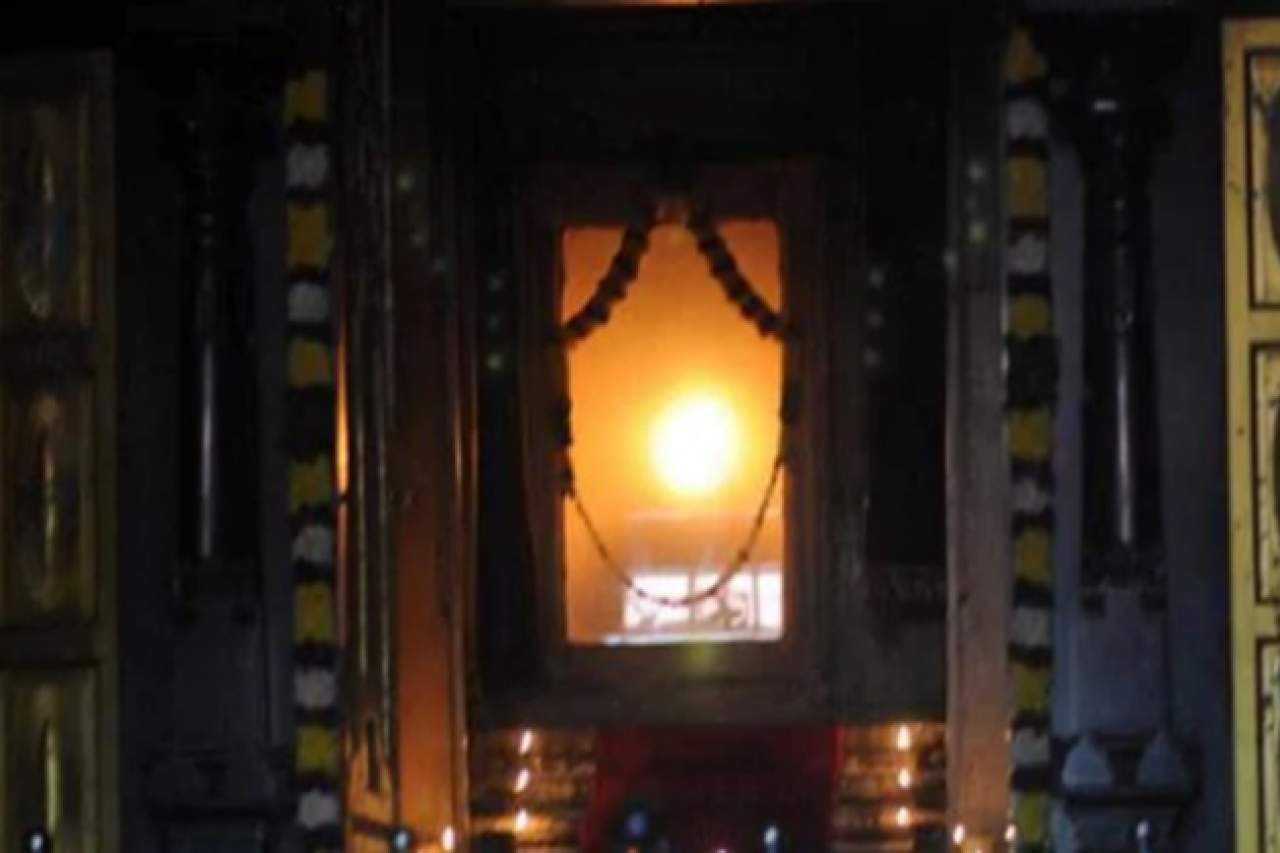 Vallalar light